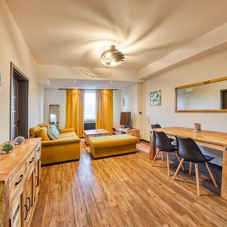 Mahalo Apartment 布拉迪斯拉发 外观 照片